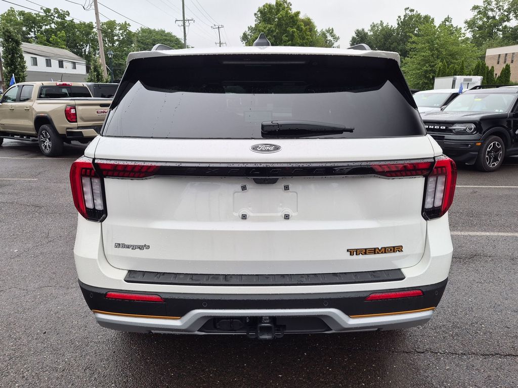 2026 Ford Explorer Tremor - Photo 10