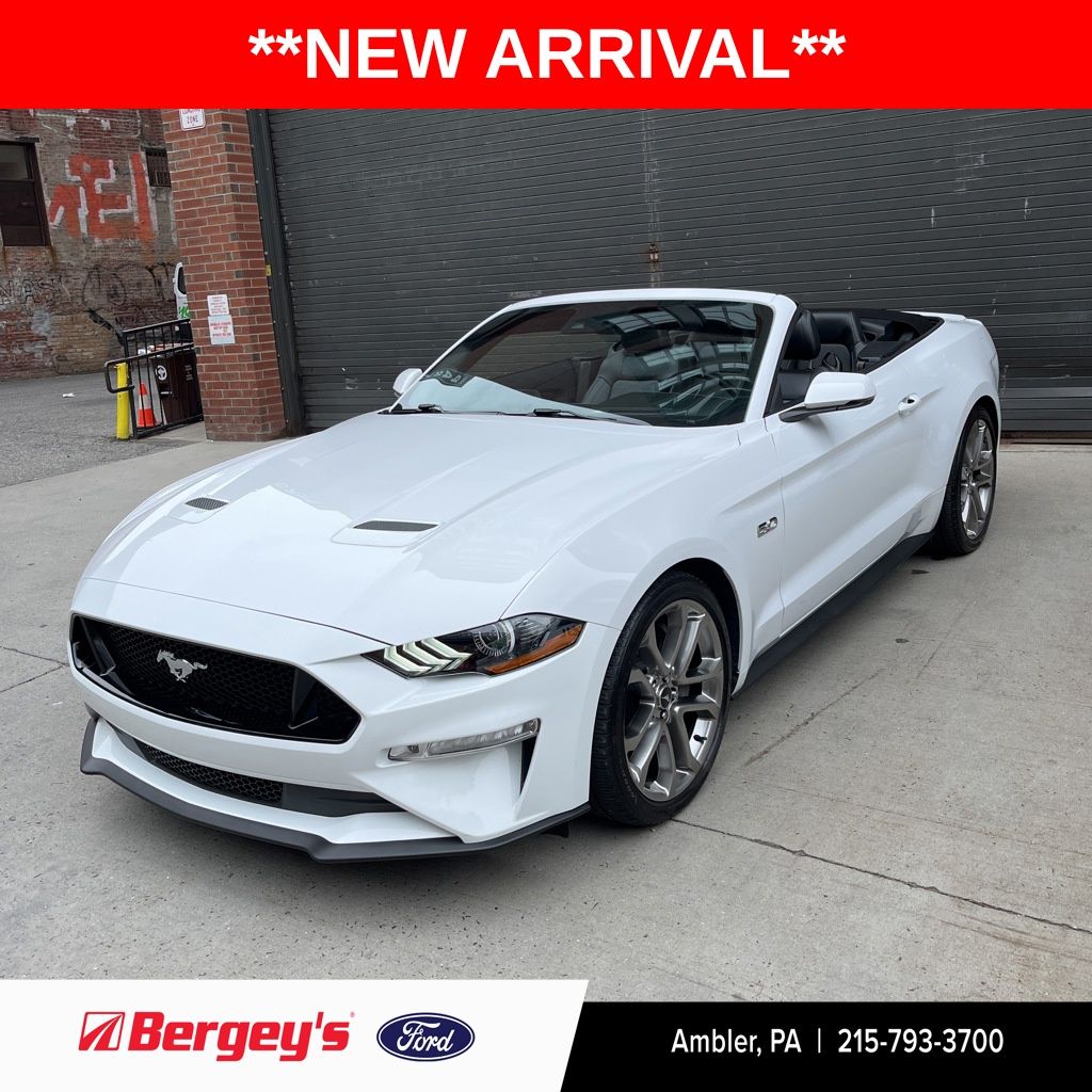 2018 Ford Mustang GT Convertible Premium's photo