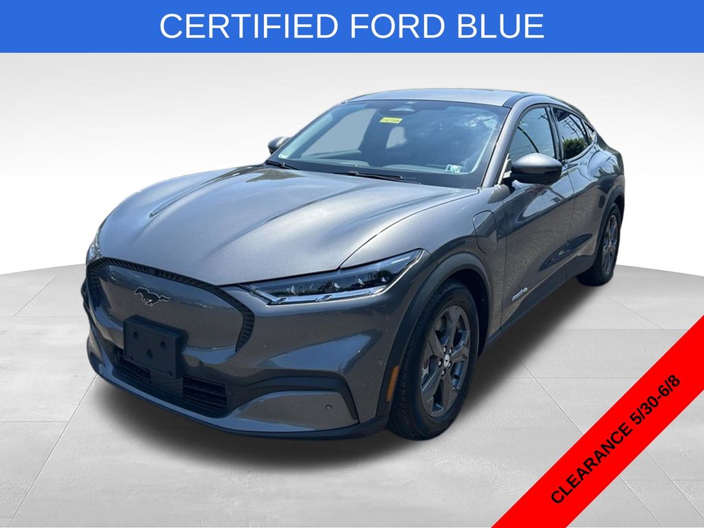 2021 Ford Mustang-Mach-e Select's photo
