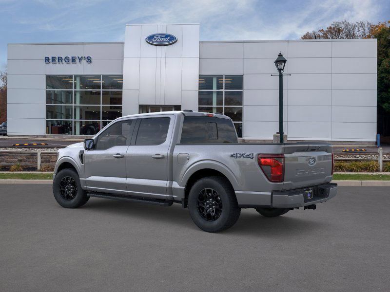 2025 Ford F-150 XLT photo 4