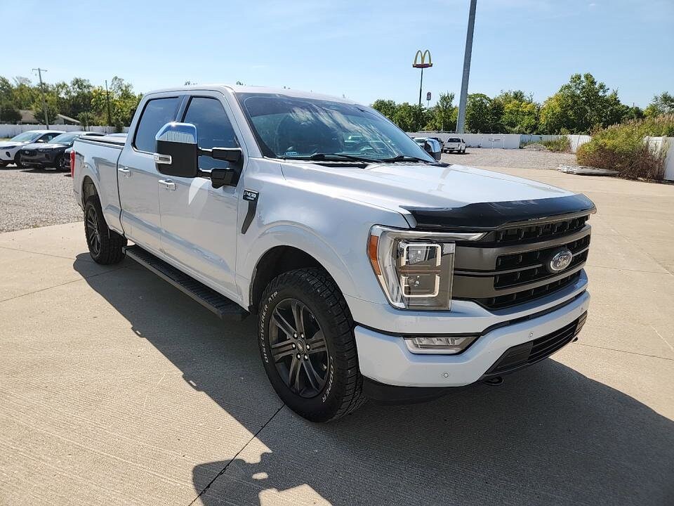 2022 Ford F-150 Lariat photo 2