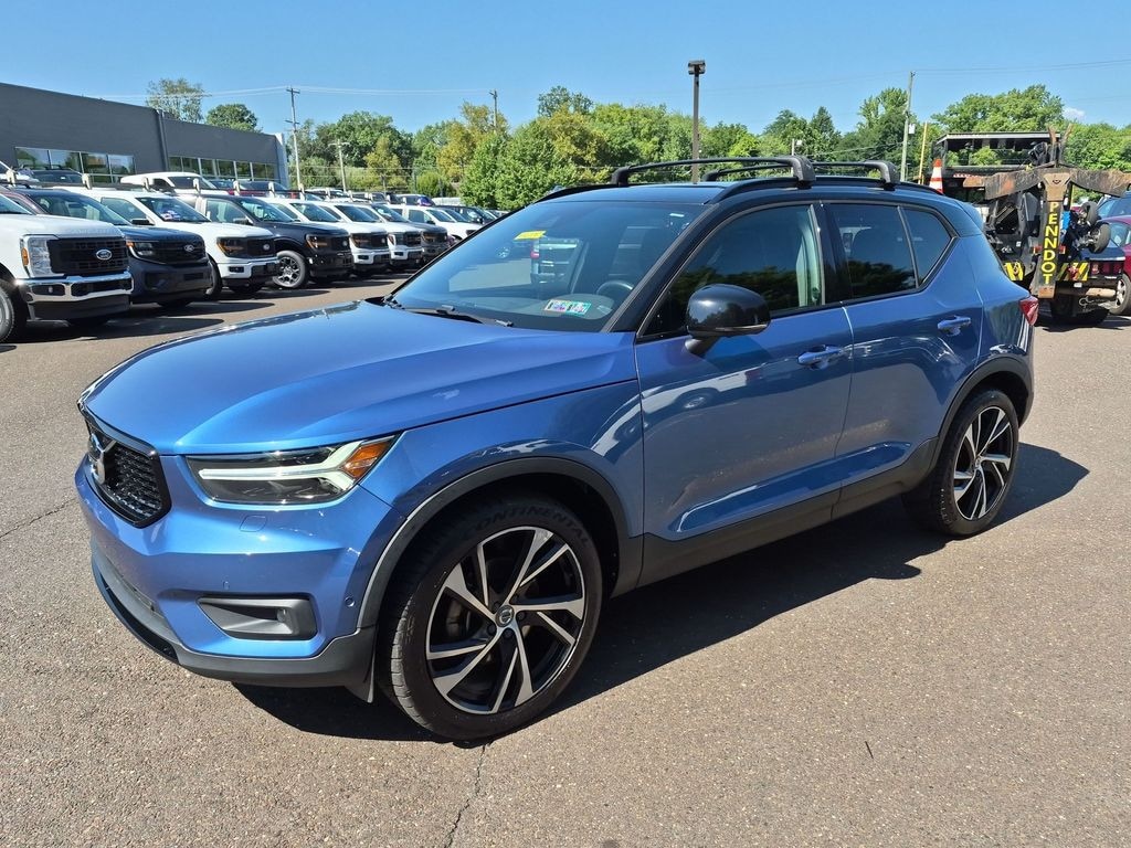 Certified 2020 Volvo XC40 R-Design SUV