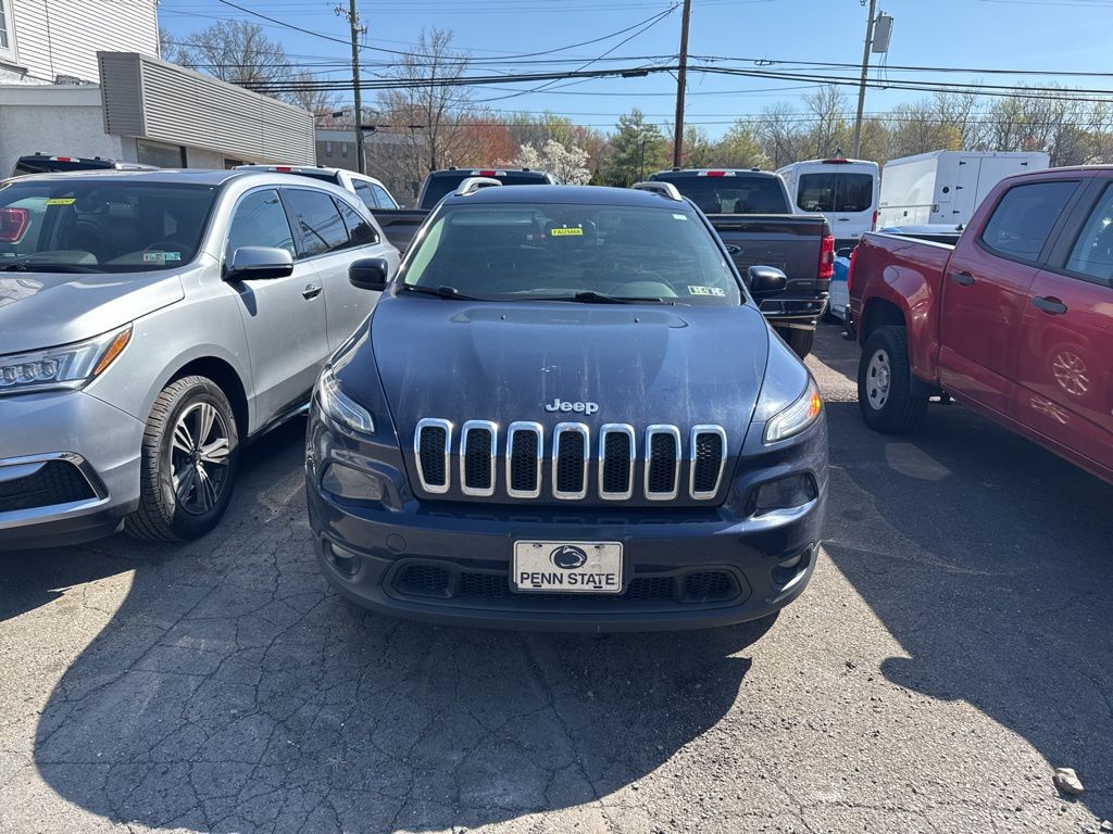 Used 2015 Jeep Cherokee Latitude with VIN 1C4PJMCB0FW523671 for sale in Spring House, PA