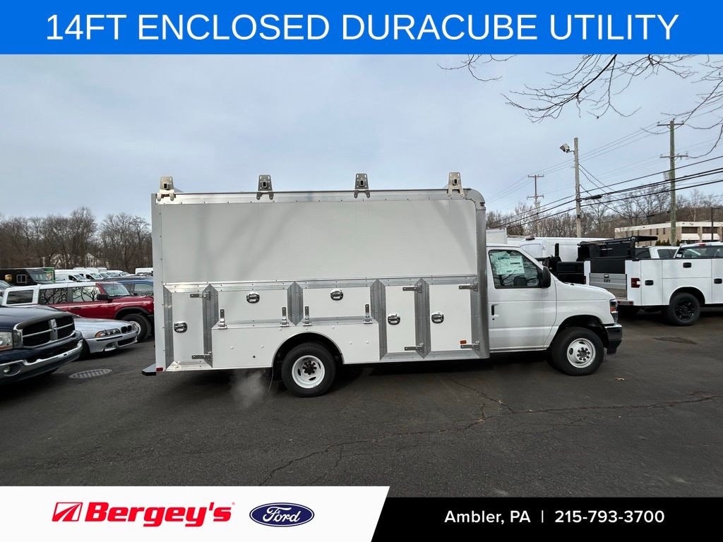 New 2026 Ford E-450SD Base 14FT Dejana Duracube Enclosed Utility Cab/Chassis