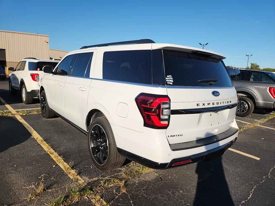 2022 Ford Expedition MAX Limited photo 3