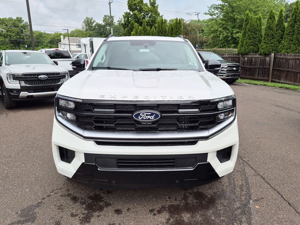 New 2027 Ford Expedition Platinum SUV