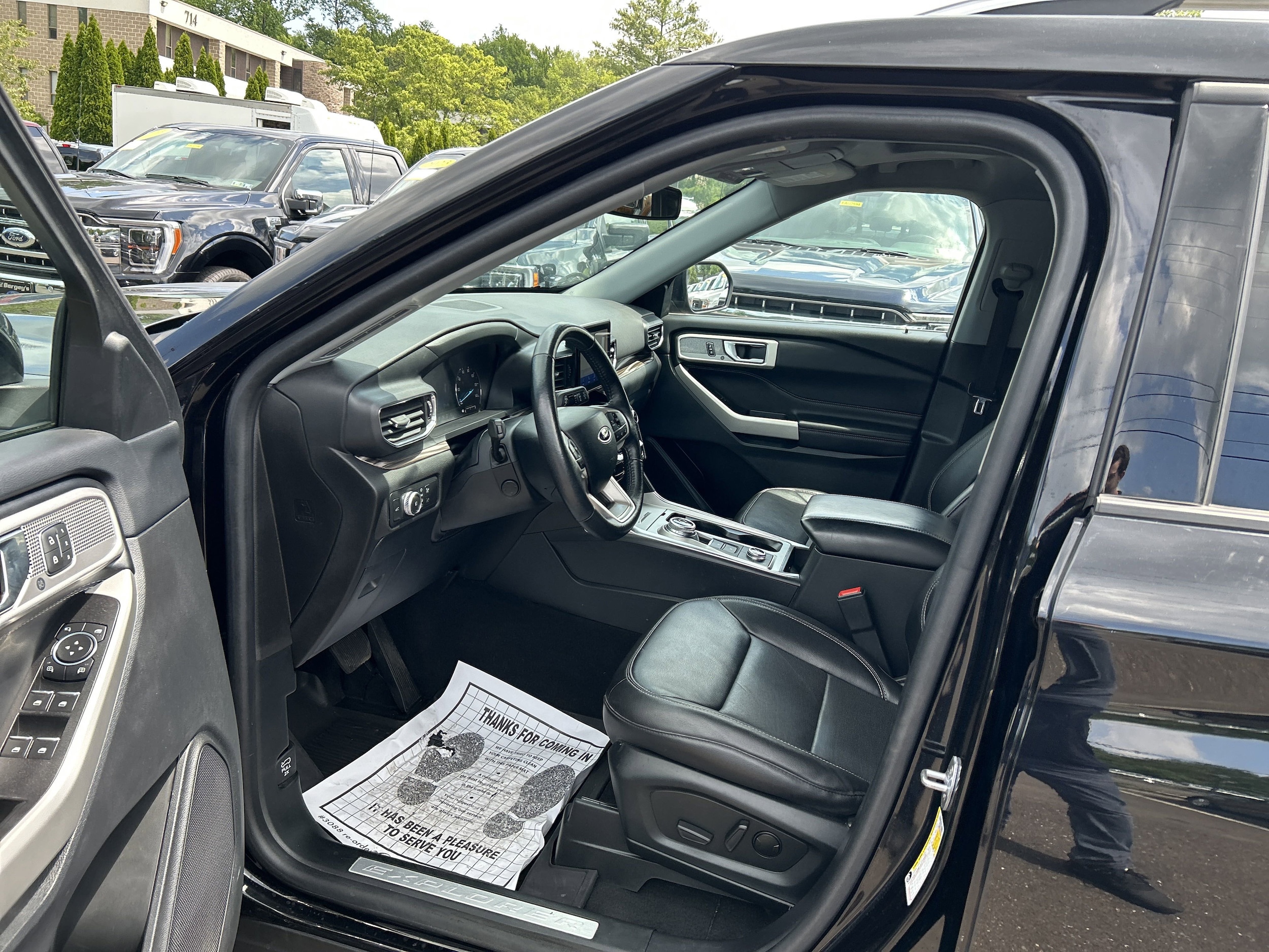 2022 Ford Explorer Limited 301A with Moonroof and Navigation
