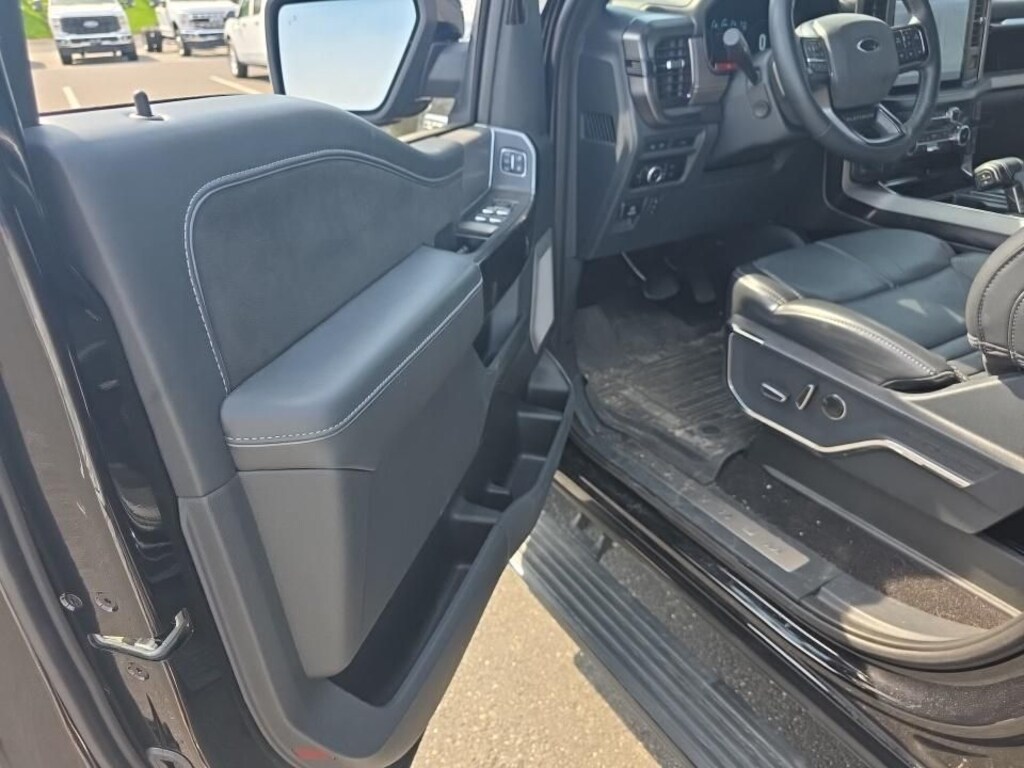 Certified 2023 Ford F-150 Platinum 3.5L with a Moonroof Truck