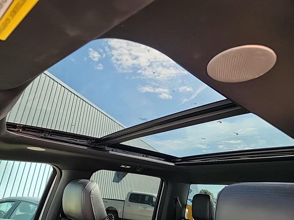 2022 Ford F-150 Lariat photo 4