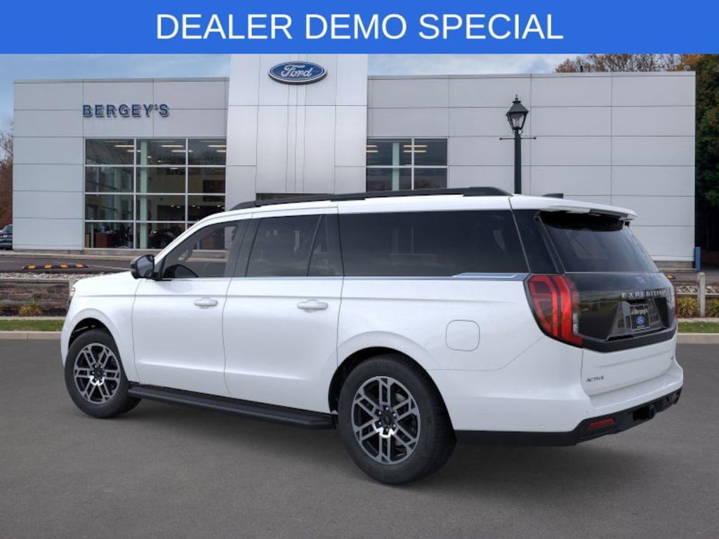 New 2025 Ford Expedition Max Active 202A SUV