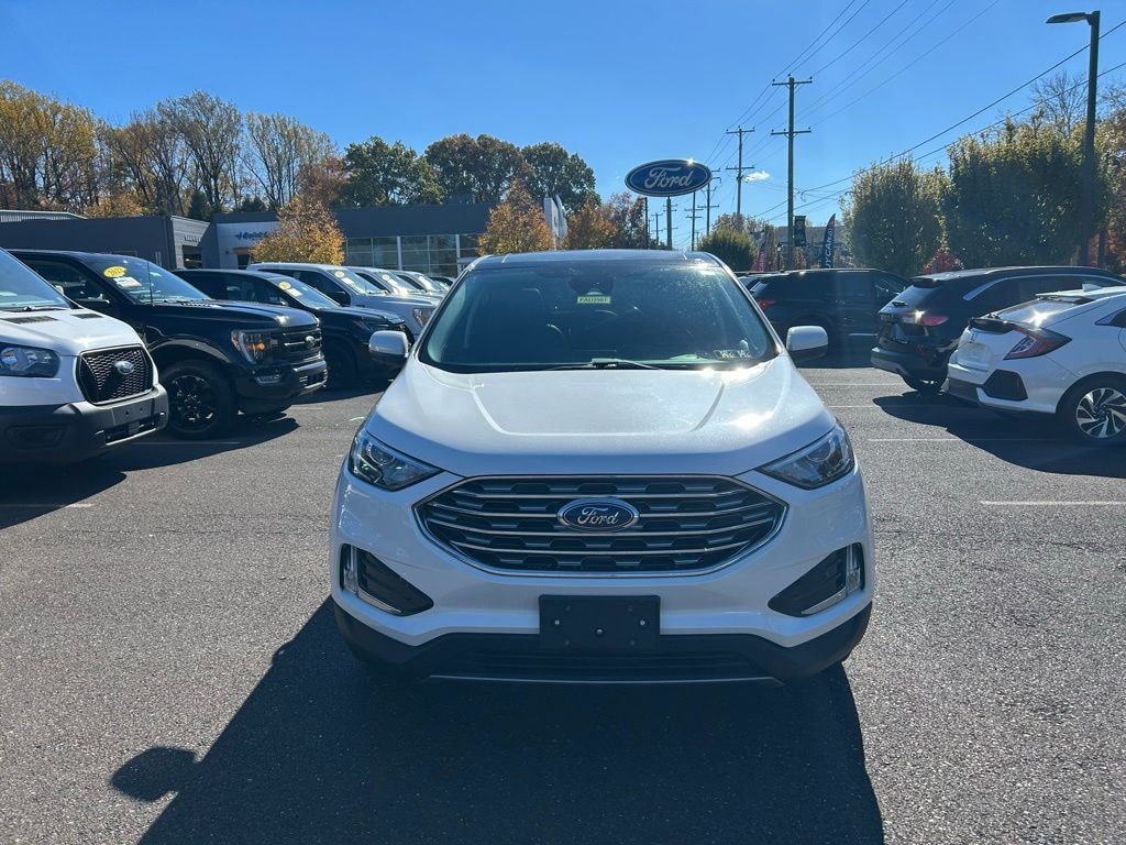 Certified 2022 Ford Edge SEL with a Moonroof SUV