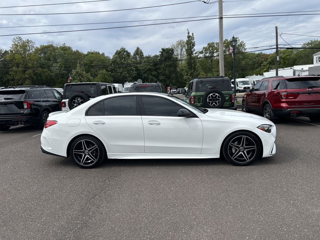 2022 Mercedes Benz C 300 4MATIC Sedan photo 4