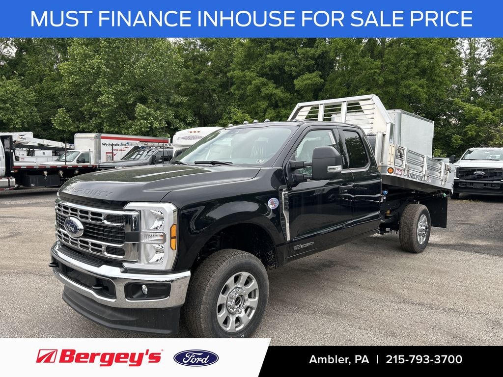 New 2024 Ford F-350SD XLT Chassis