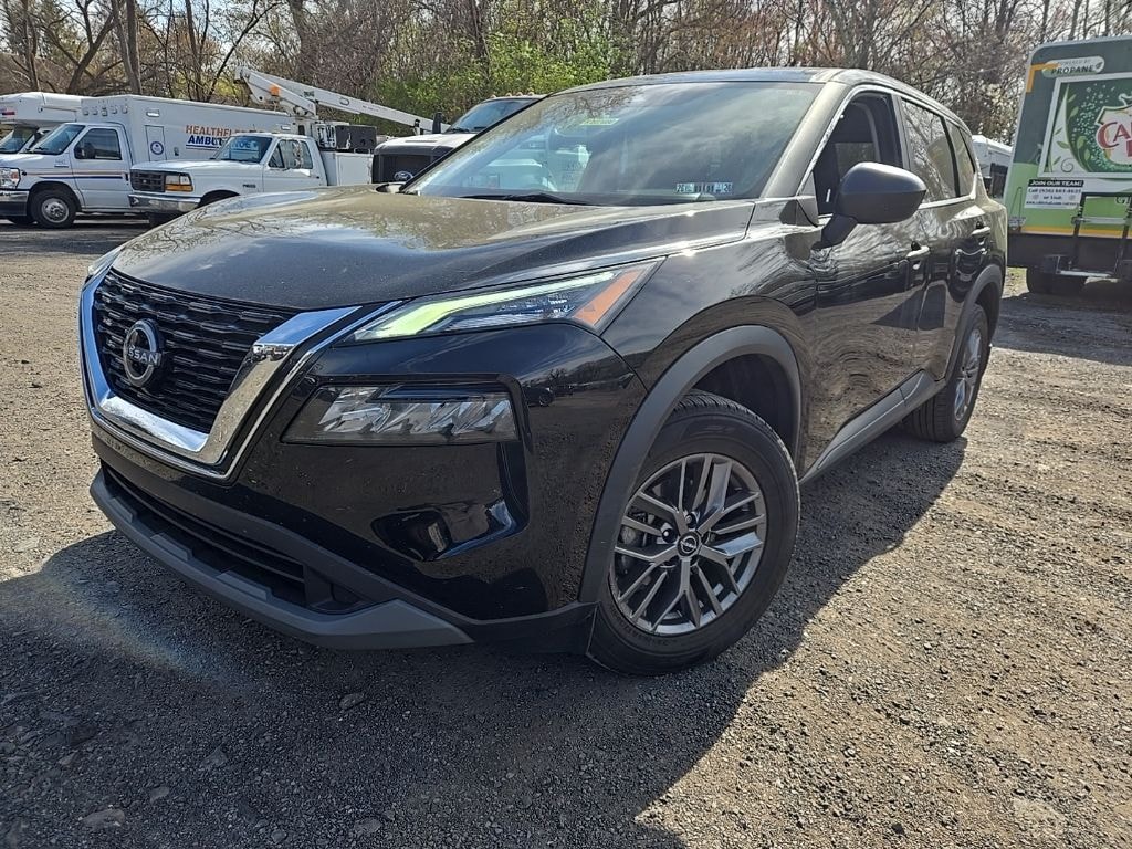 Used 2023 Nissan Rogue S SUV