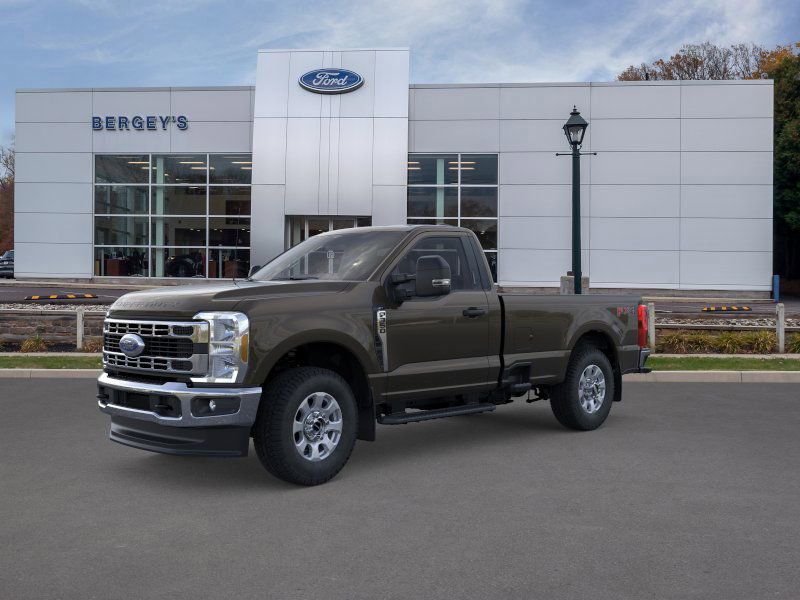 2025 Ford F-350 Super Duty XLT's photo