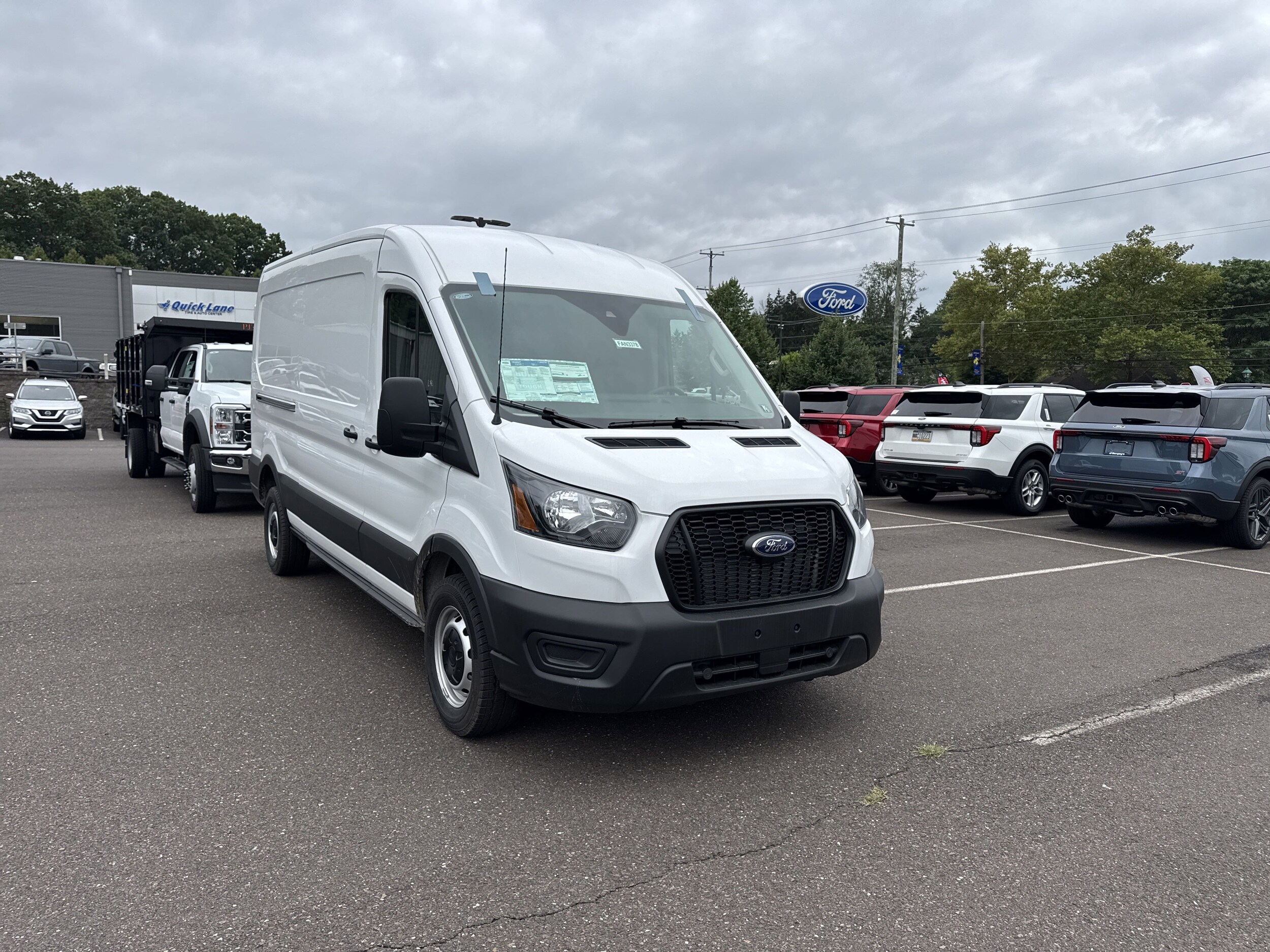 2025 Ford Transit photo 3