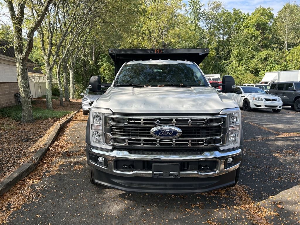 New 2025 Ford F-550SD XL 4X4 Crew Cab with Dump body Chassis
