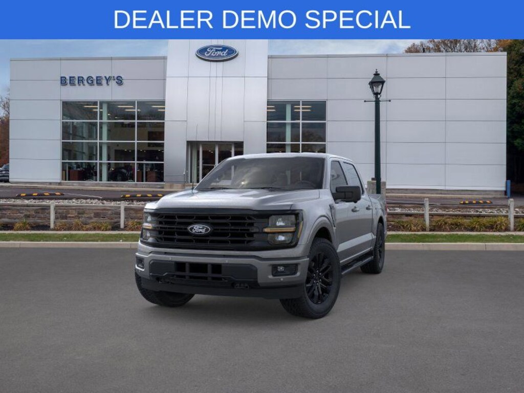 New 2026 Ford F-150 XLT 2.7L Black Appearance Pkg Truck