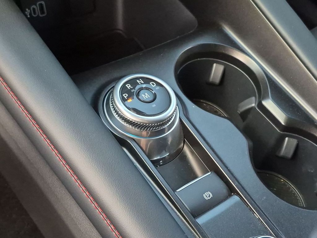 2026 Ford Explorer ST - Photo 20