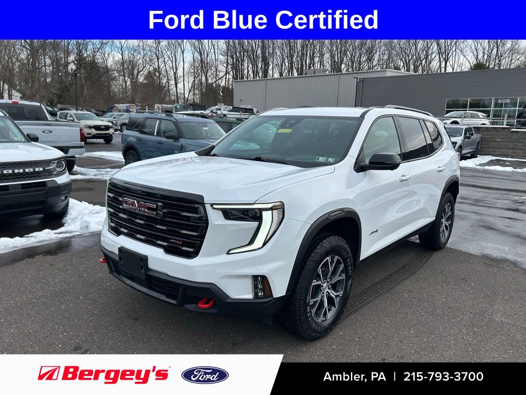 2024 GMC Acadia AT4's photo