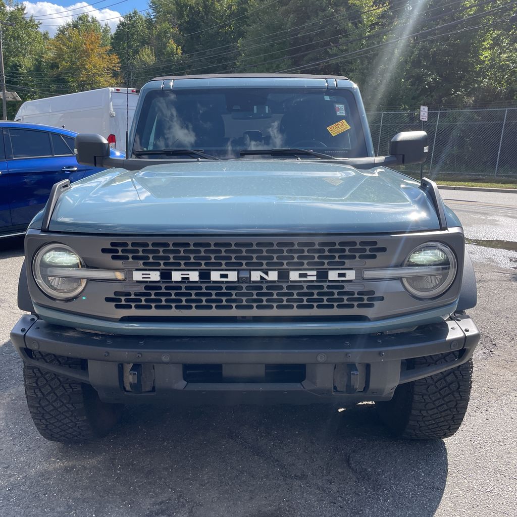 2021 Ford Bronco Badlands photo 2