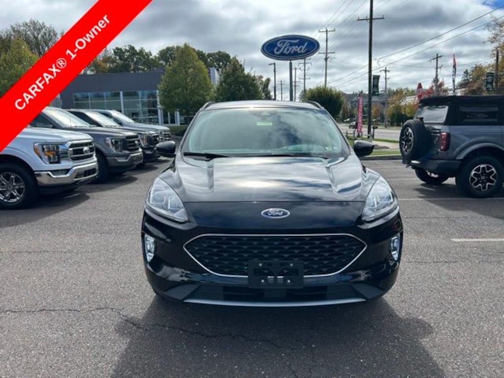 Certified 2022 Ford Escape SEL with Navigation and a Moonroof SUV