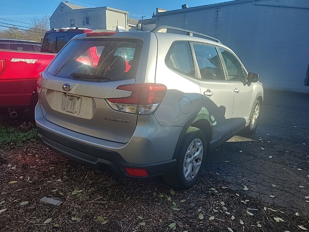 2019 Subaru Forester Base photo 4