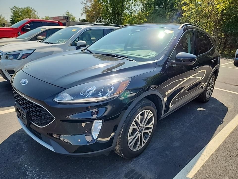 2022 Ford Escape SEL photo 2