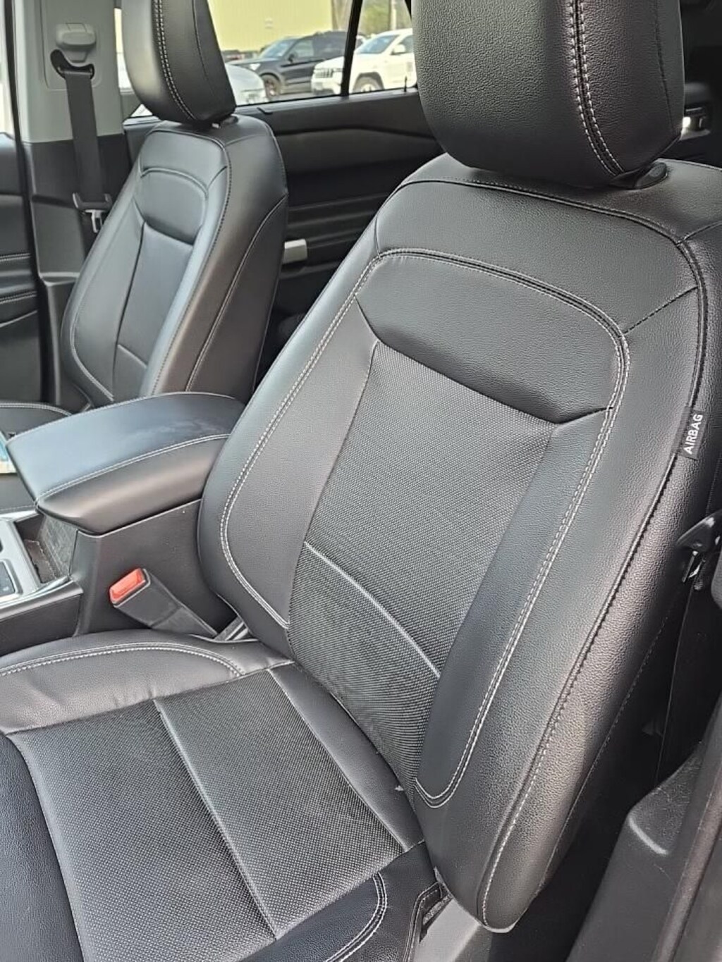 Certified 2022 Ford Explorer Limited with Moonroof SUV