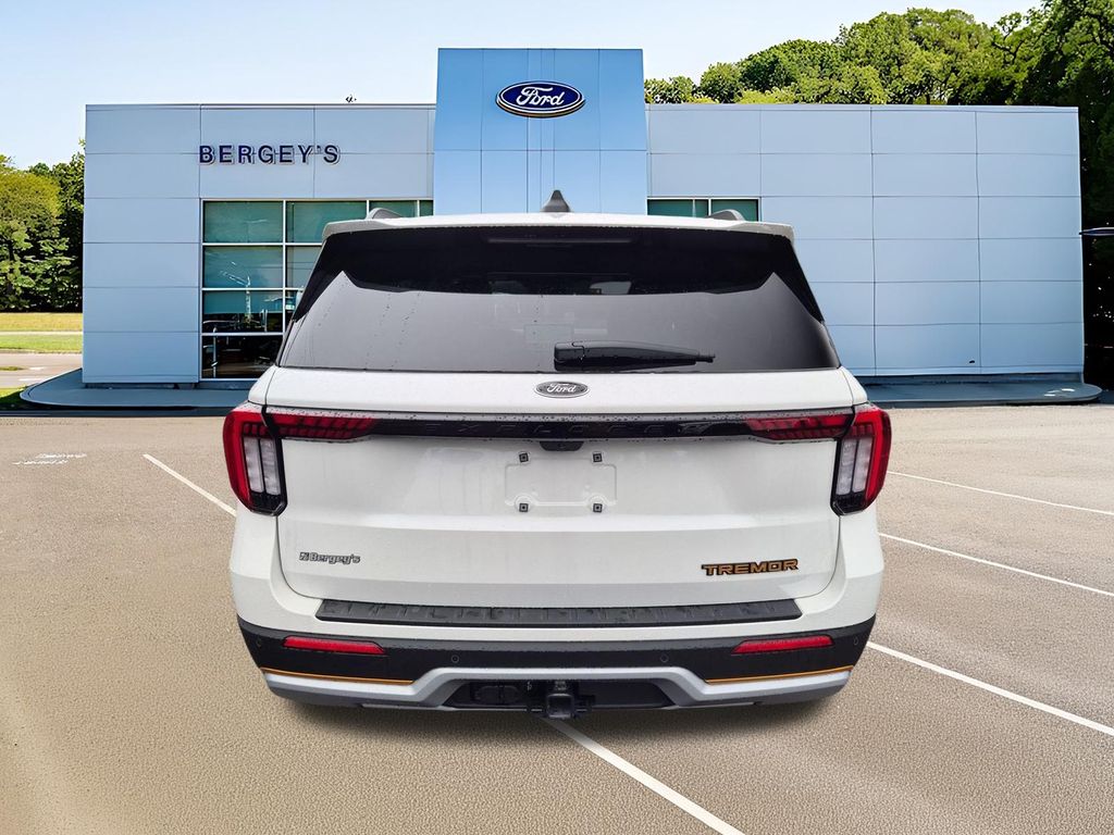 2026 Ford Explorer Tremor - Photo 8
