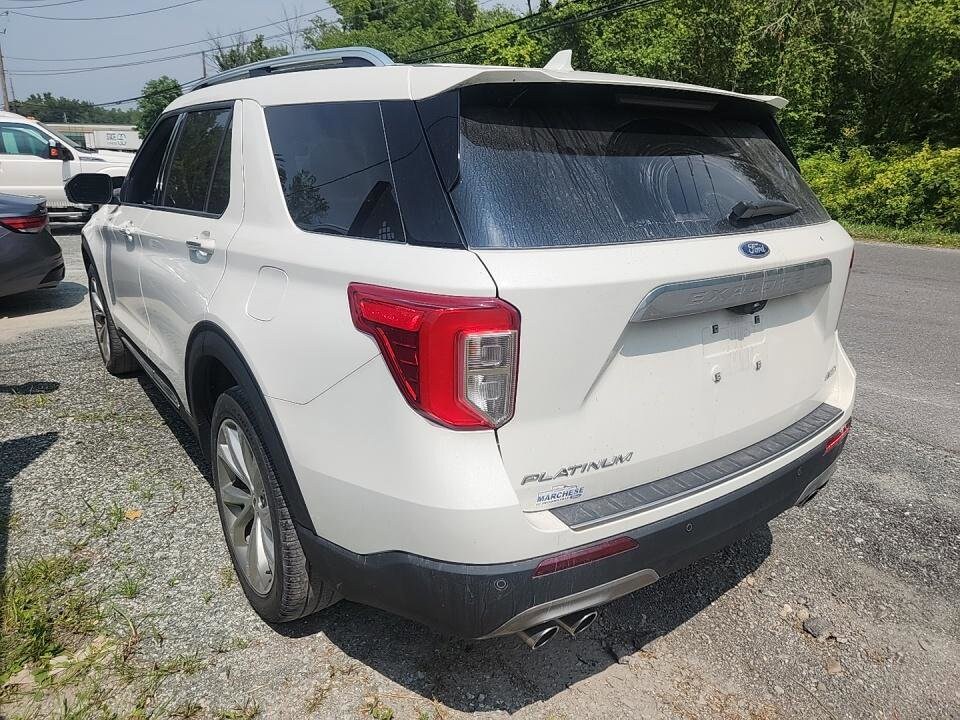 2022 Ford Explorer Platinum photo 3