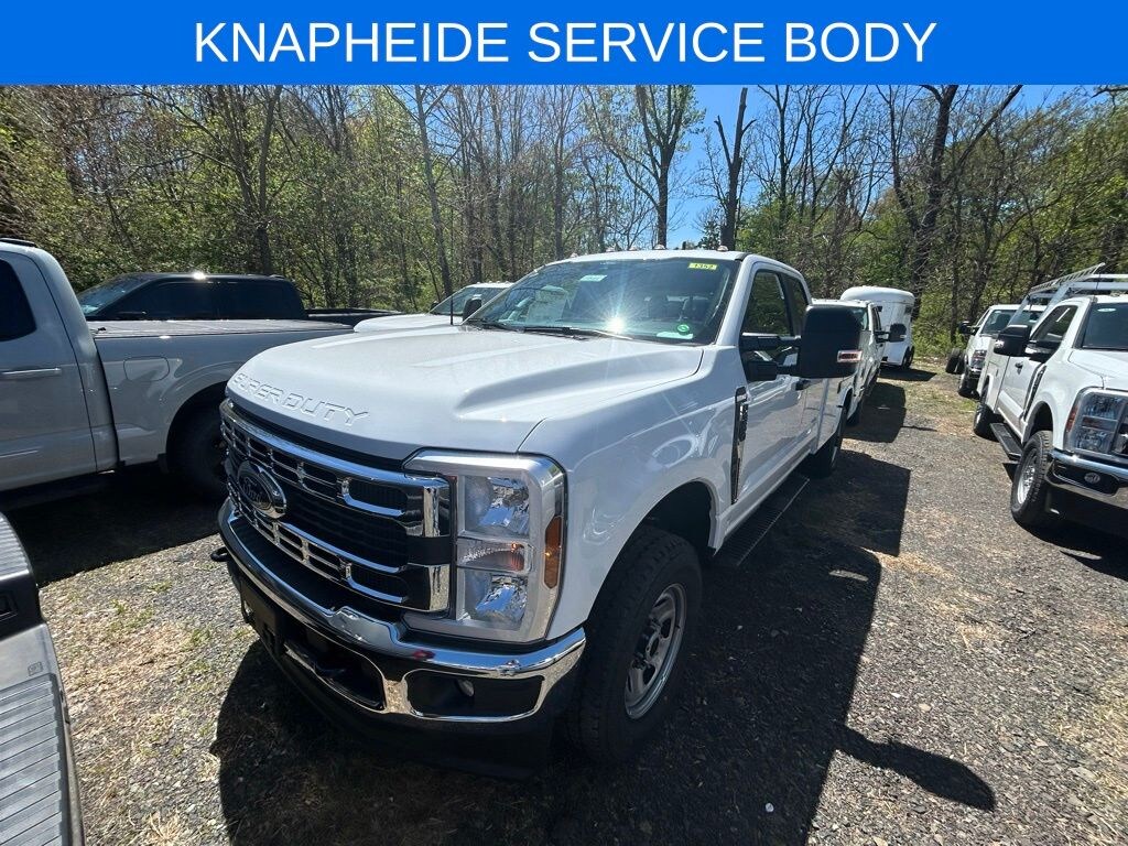 New 2026 Ford F-350SD XL Chassis
