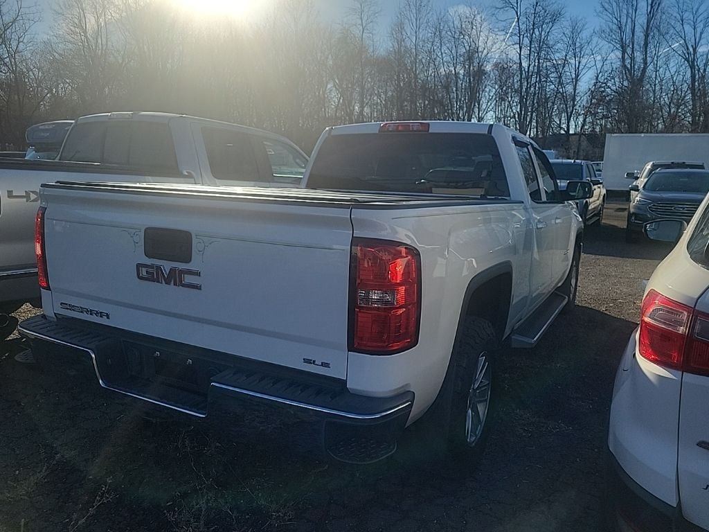 Used 2016 GMC Sierra 1500 SLE V-8 4X4 Truck