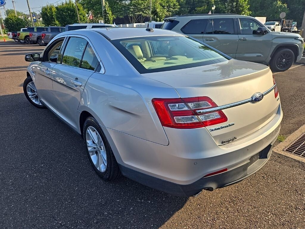 Used 2013 Ford Taurus SEL Sedan