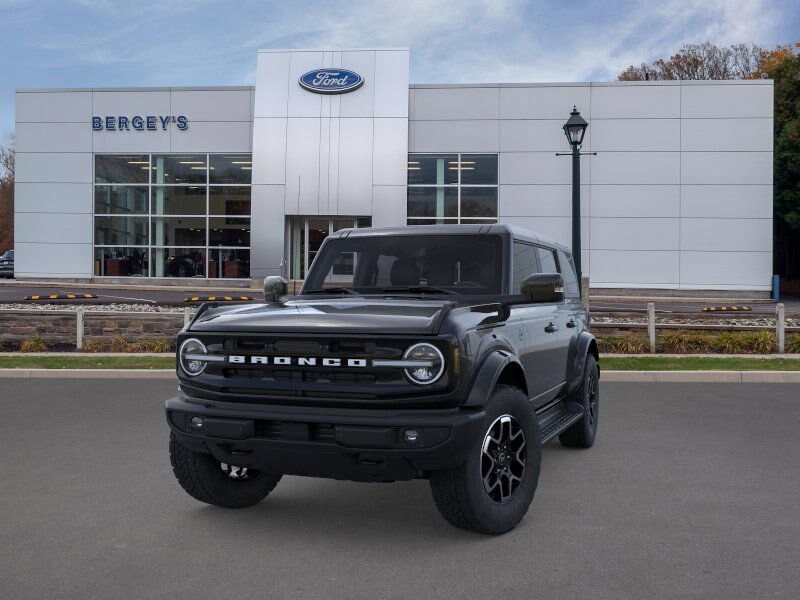 2025 Ford Bronco Outer Banks photo 2