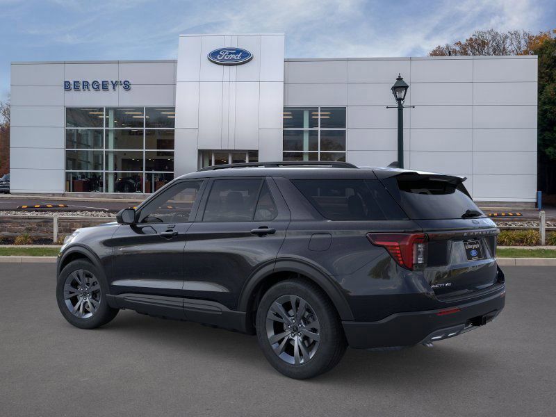 2026 Ford Explorer photo 3