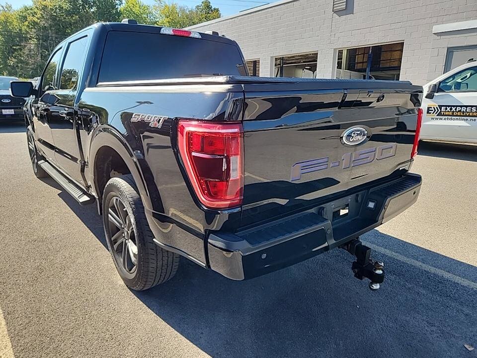 2022 Ford F-150 XLT photo 3