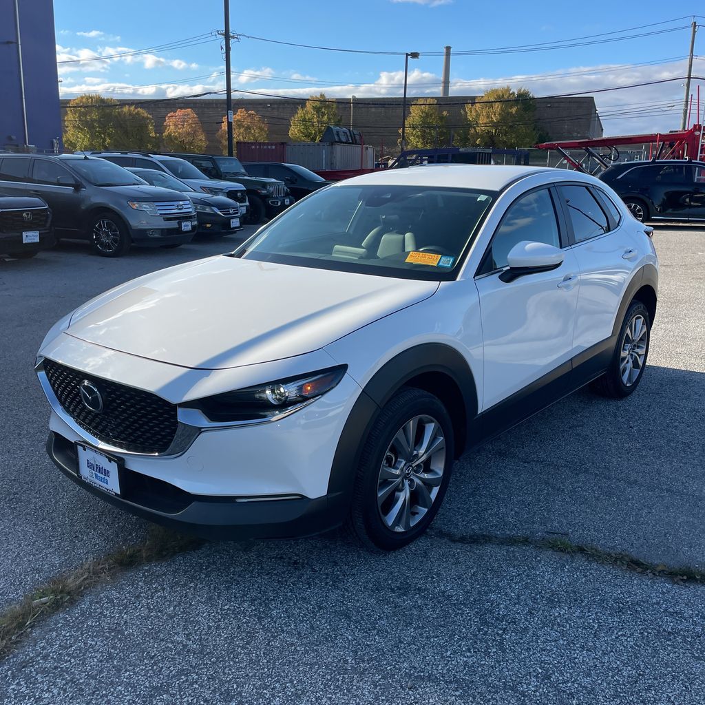 2022 Mazda CX-30 2.5 Select photo 3