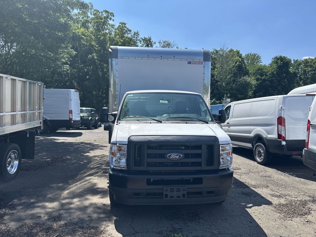 New 2025 Ford E-350SD Base Cab/Chassis