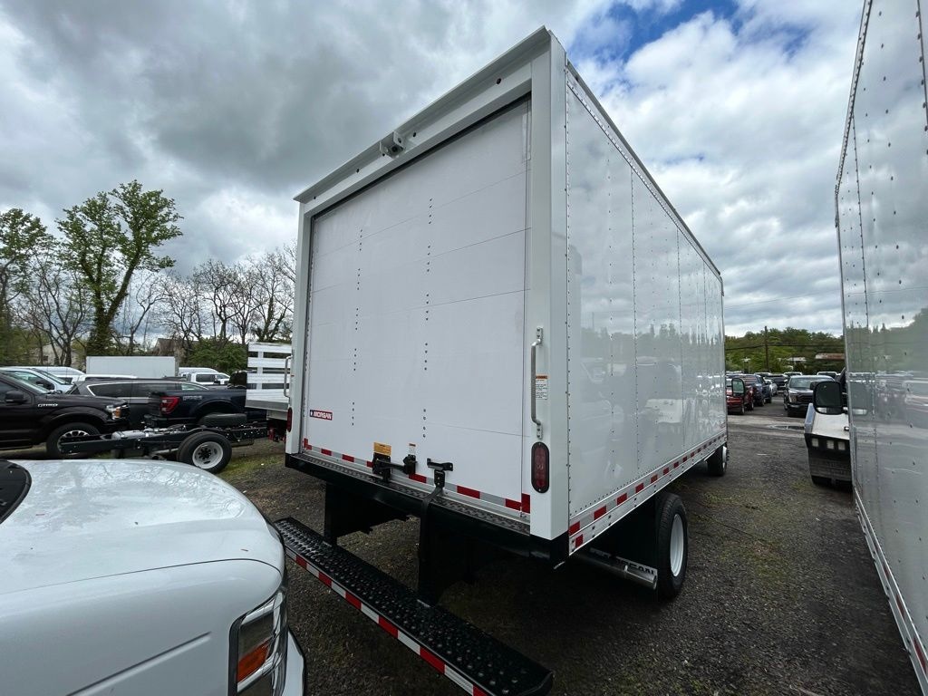 New 2027 Ford E-450SD Base 16FT DRY BOX Cab/Chassis