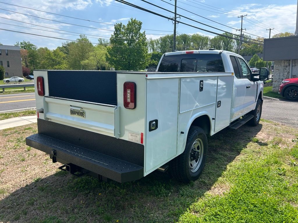 New 2026 Ford F-350SD XL 9FT Knapheide Service Body Chassis