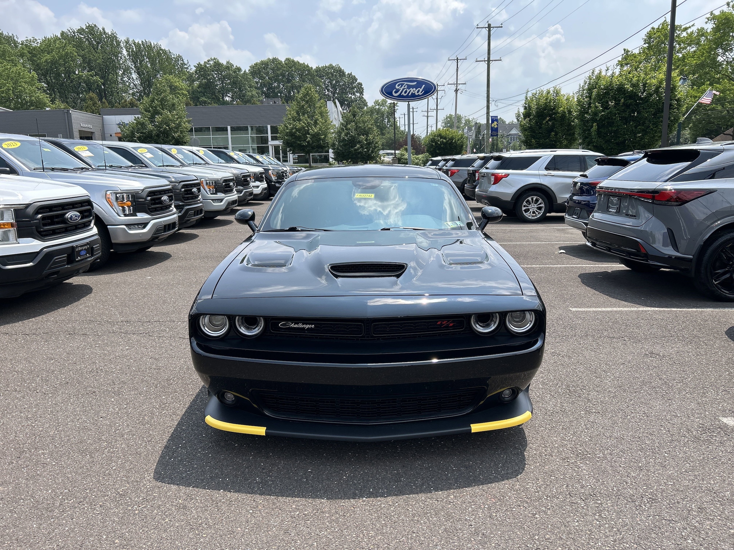 Certified 2022 Dodge Challenger R/T with VIN 2C3CDZFJ6NH175107 for sale in Ambler, PA