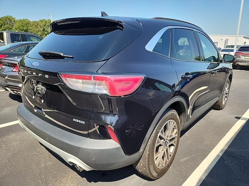 2022 Ford Escape SEL photo 3