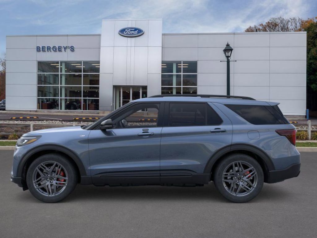 New 2026 Ford Explorer ST-Line Street Pack with Moonroof SUV