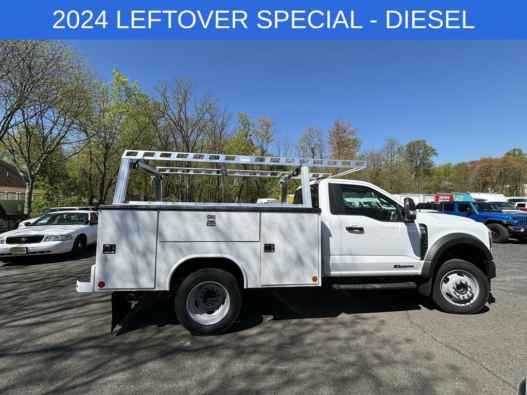 New 2024 Ford F-550SD XL Chassis