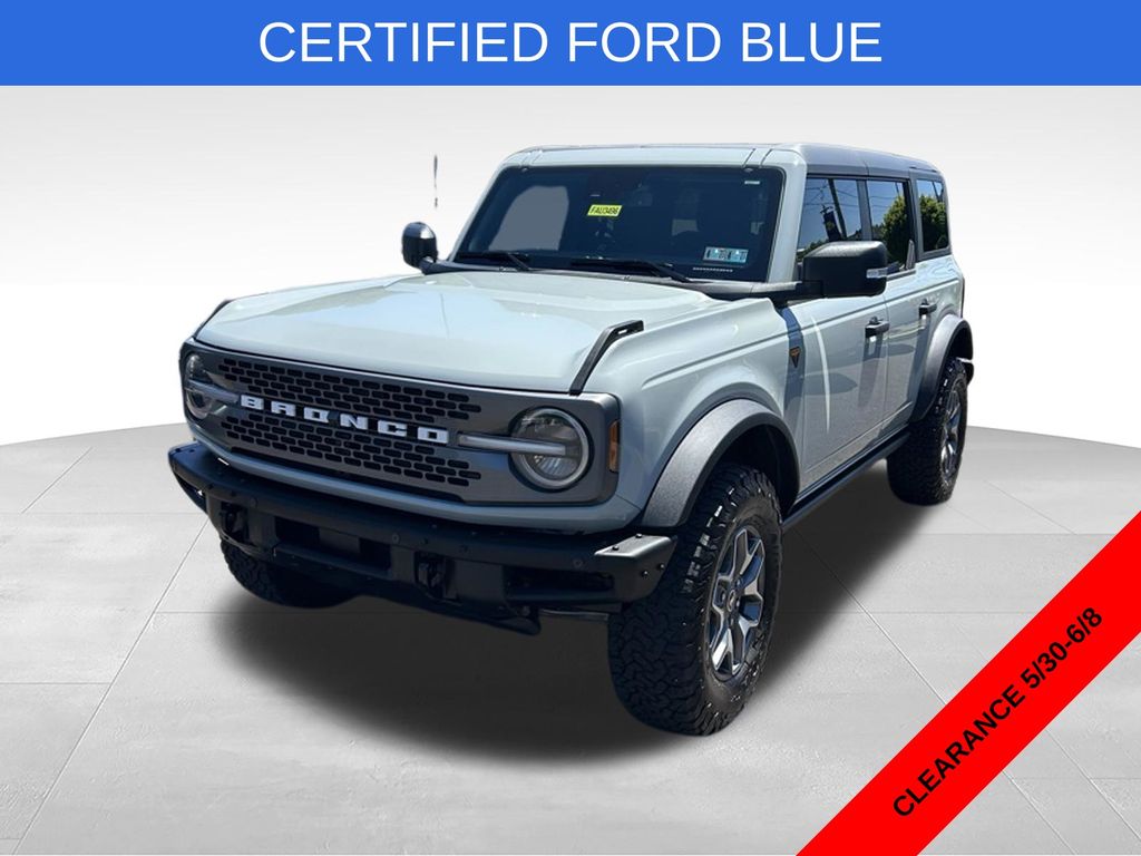 2024 Ford Bronco Badlands 4x4's photo