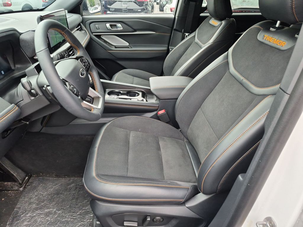 2026 Ford Explorer Tremor - Photo 12