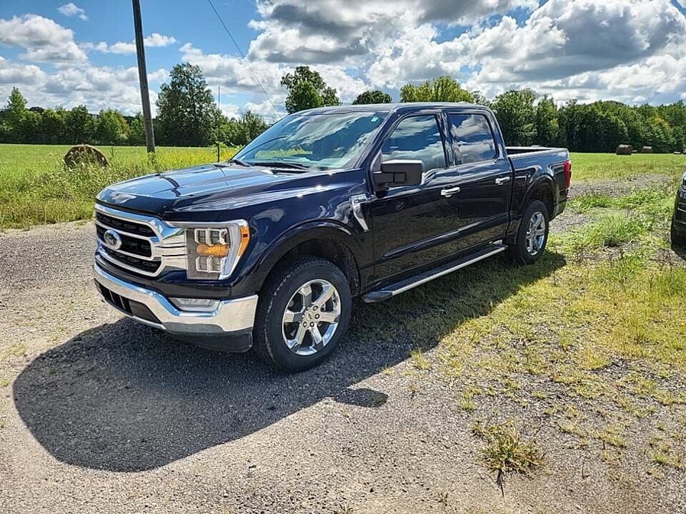 2022 Ford F-150 XLT photo 2