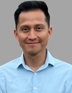 Staff member Walter Winter Hor from e41c2f88f431