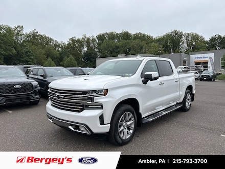2020 Chevrolet Silverado 1500 High Country Z71 with Sunroof and Navigation Truck